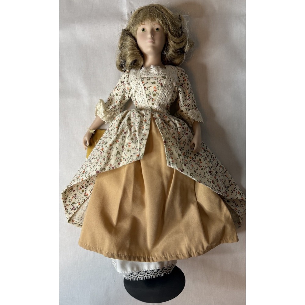 Franklin Heirloom Colonial Doll.